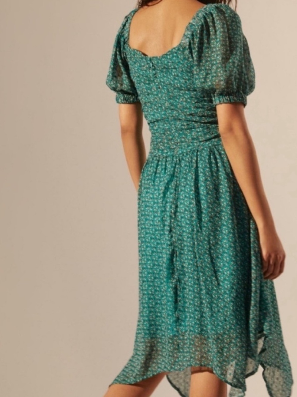 Anthropologie Puff-Sleeved Cut-Out Midi Dress size 14 Handkerchief Hem Plus Size - Picture 3 of 12
